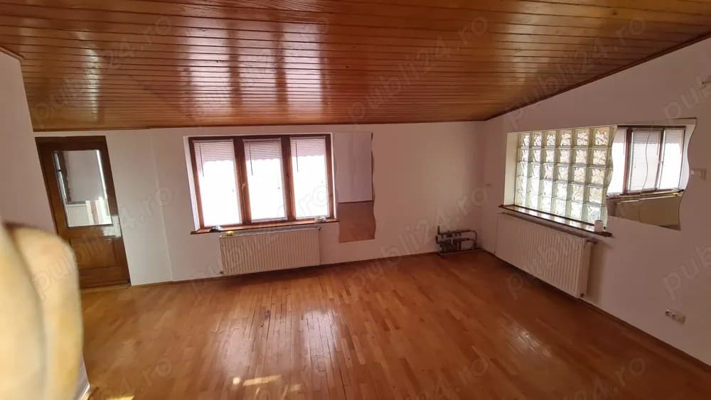 Inchiriere spatiu 60mp - Bd. Pieptanari - imagine 1