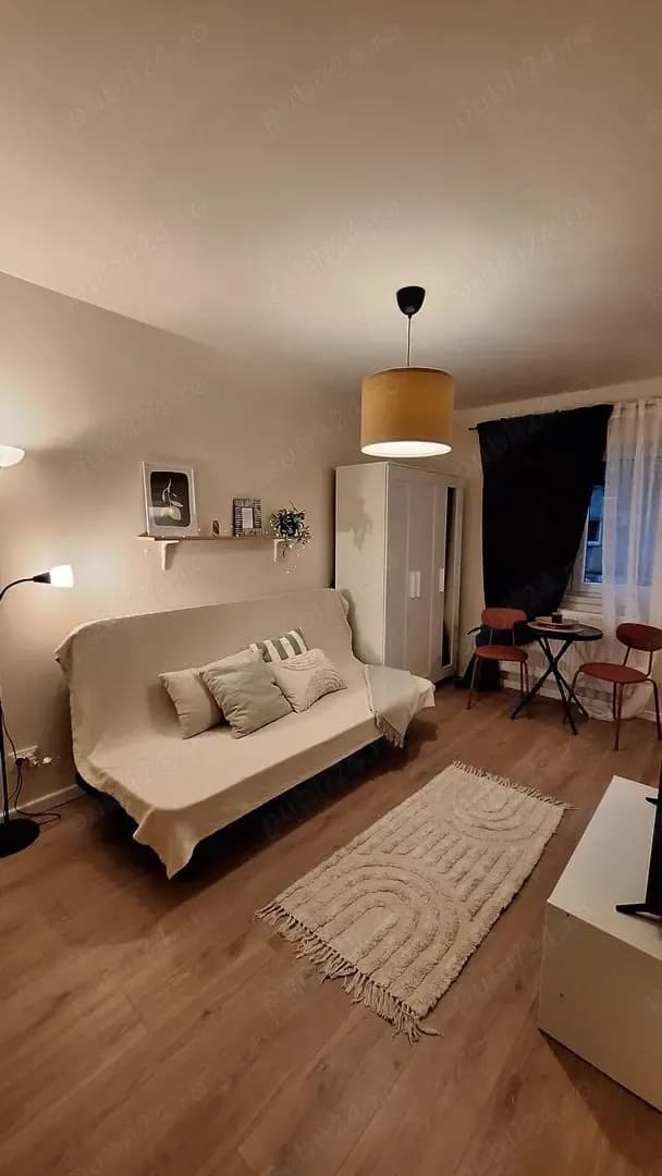 gaesoniera petre ispirescu sebastian 10 minute de metrou unirii