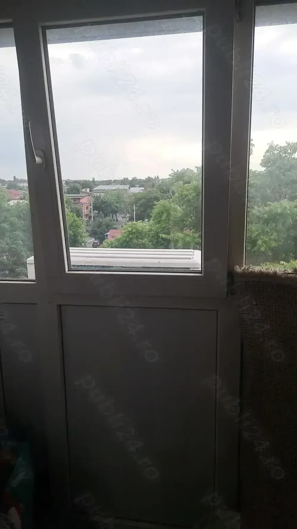 Proprietar vand garsoniera 25mp