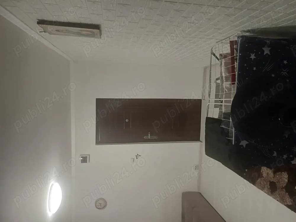 Vând garsonieră ferentari - imagine 1