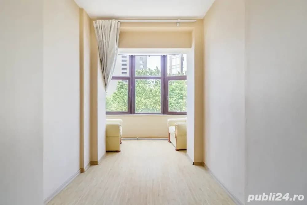 Direct proprietar-apartament 3 camere la Unirii fara risc seismic