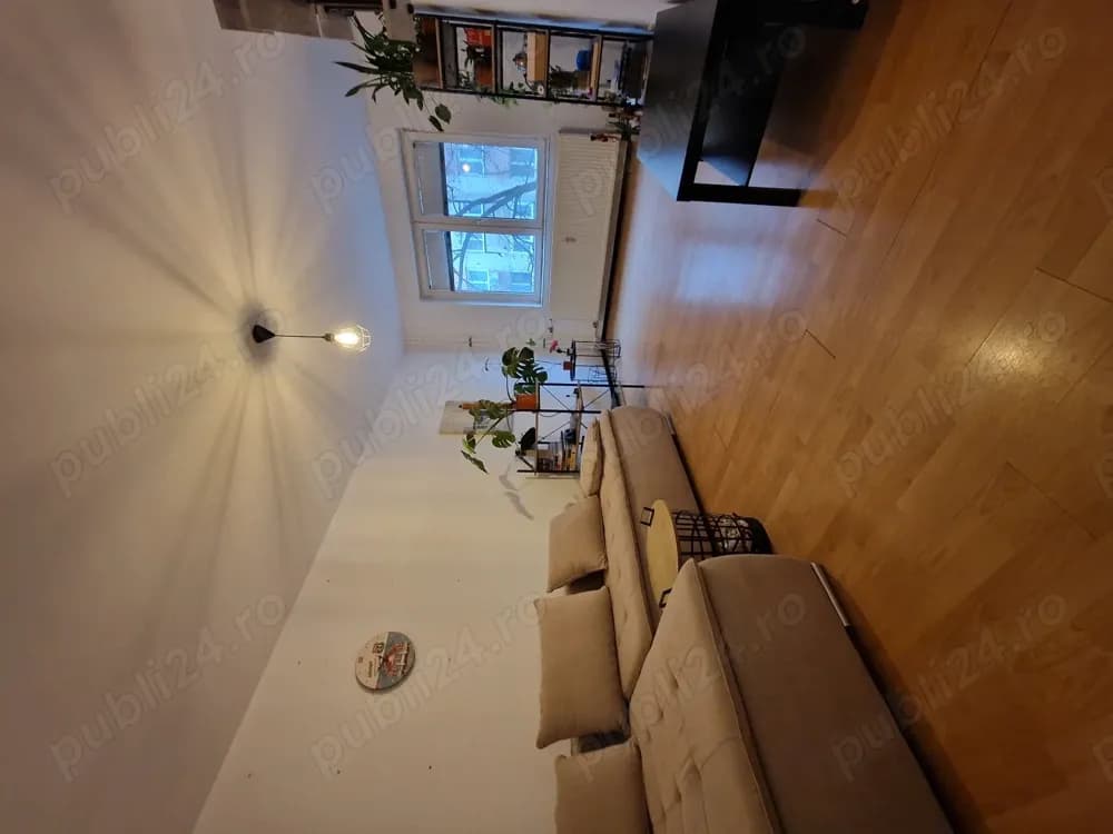 Apartament 3 camere in Rahova la doar 98,500 EUR