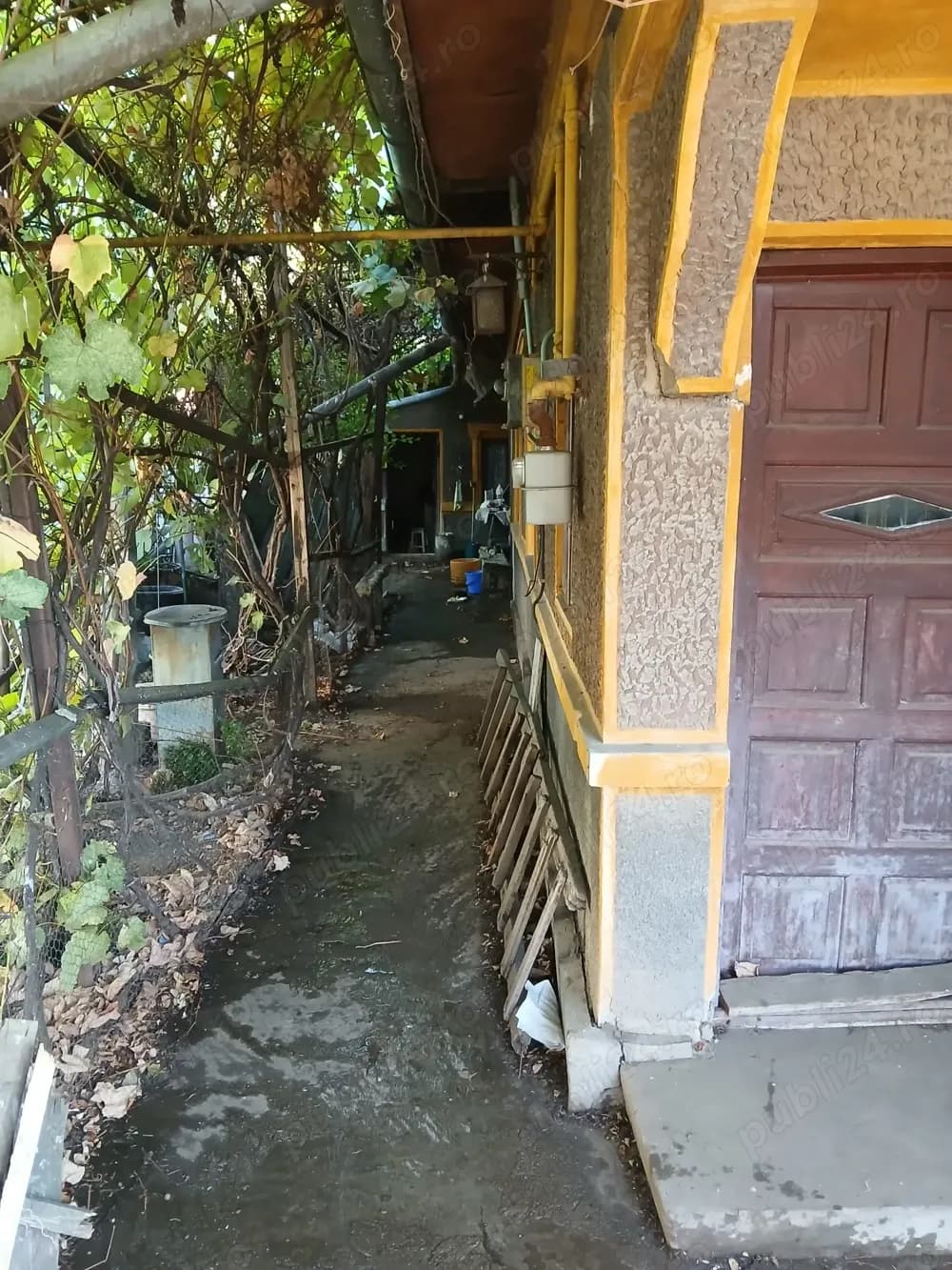 Casa la curte str.Posada ,teren 280mp