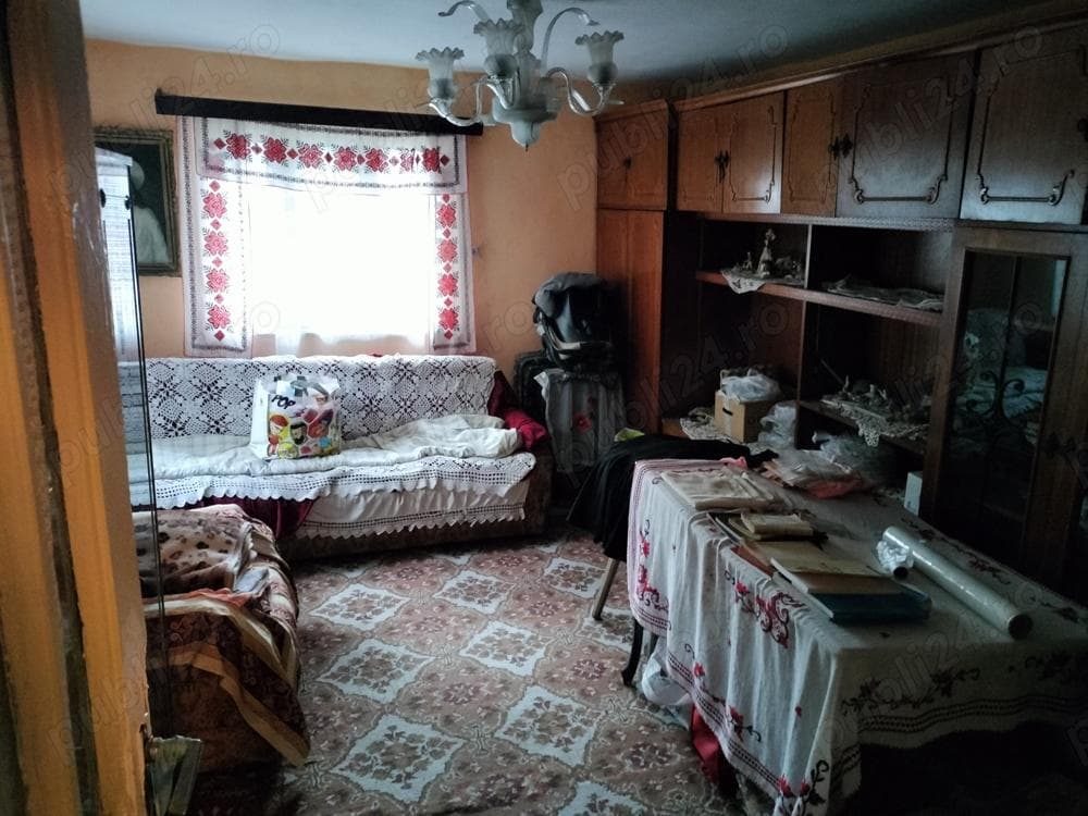 Vanzare casa batraneasca 78000