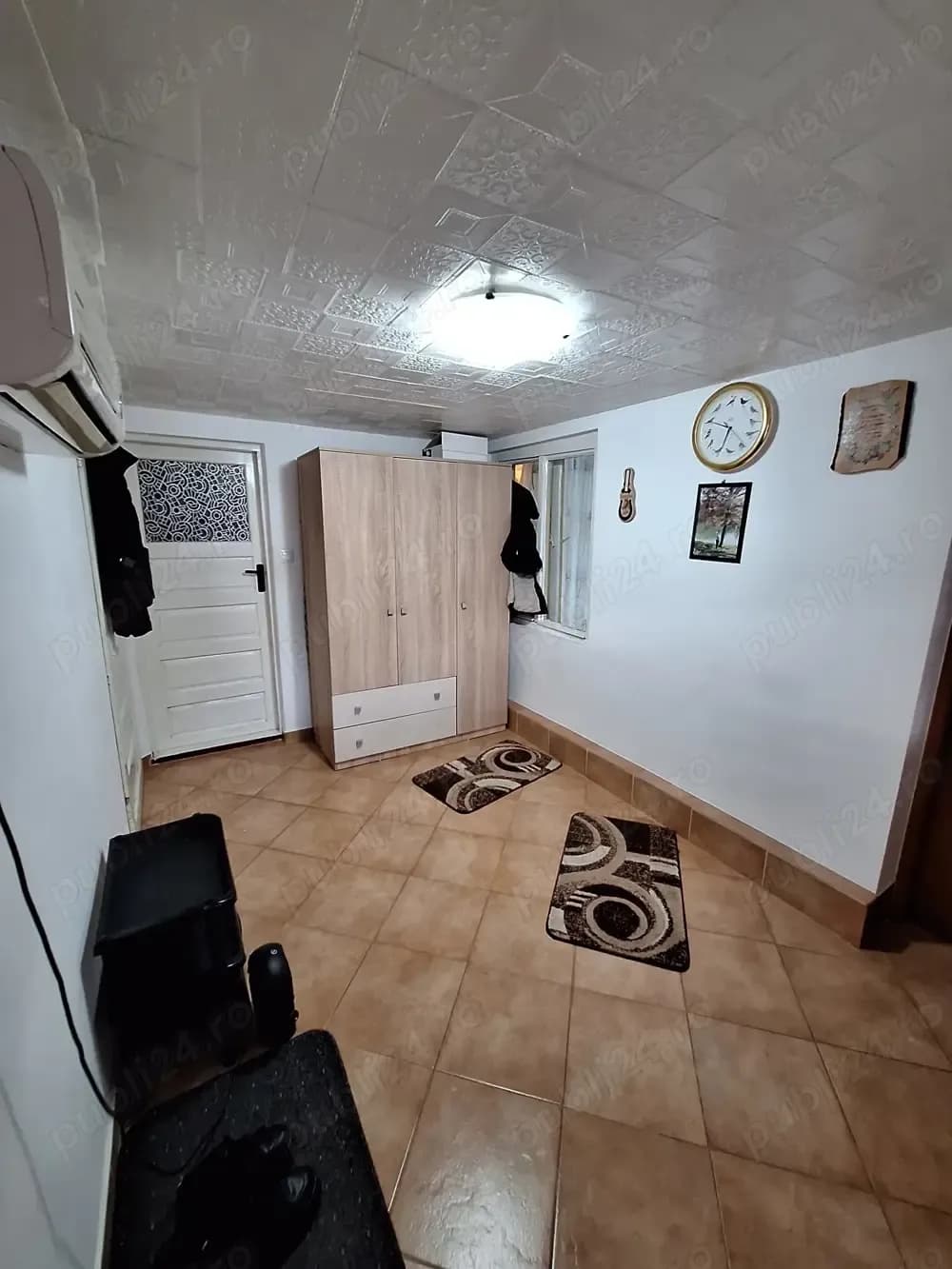 Casă de vânzare în sectorul 5,Șoseaua Sălaj lângă Complex comercial Humulesti.