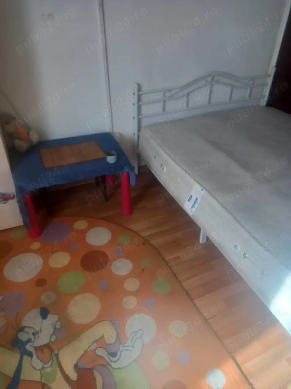 Giulesti drumul Sabareni garsoniera la curte,fara garantie