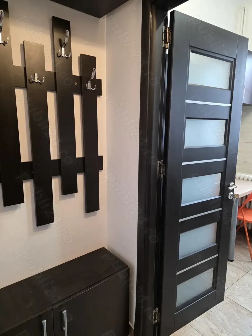 De inchiriat - APARTAMENT 2 camere REGIE