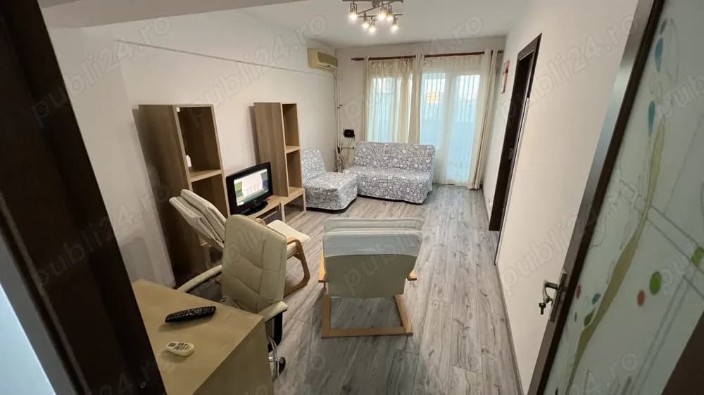 Închiriez apartament cu 3 camere, situat în zona Militari Lujerului - imagine 1