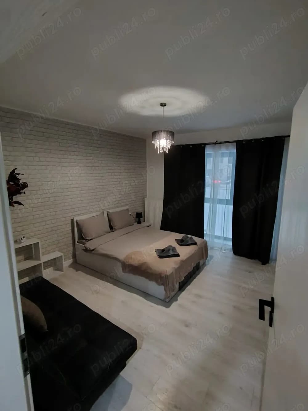 Vand garsoniera Plaza Residence Faza 3, Lujerului