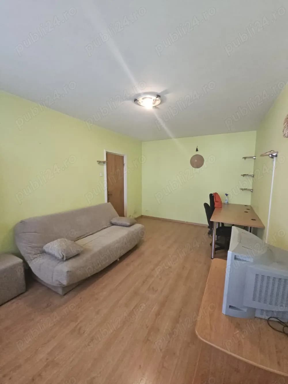 Vand apartament 2 camere, 51mp, decomandat, Drumul Taberei 57.