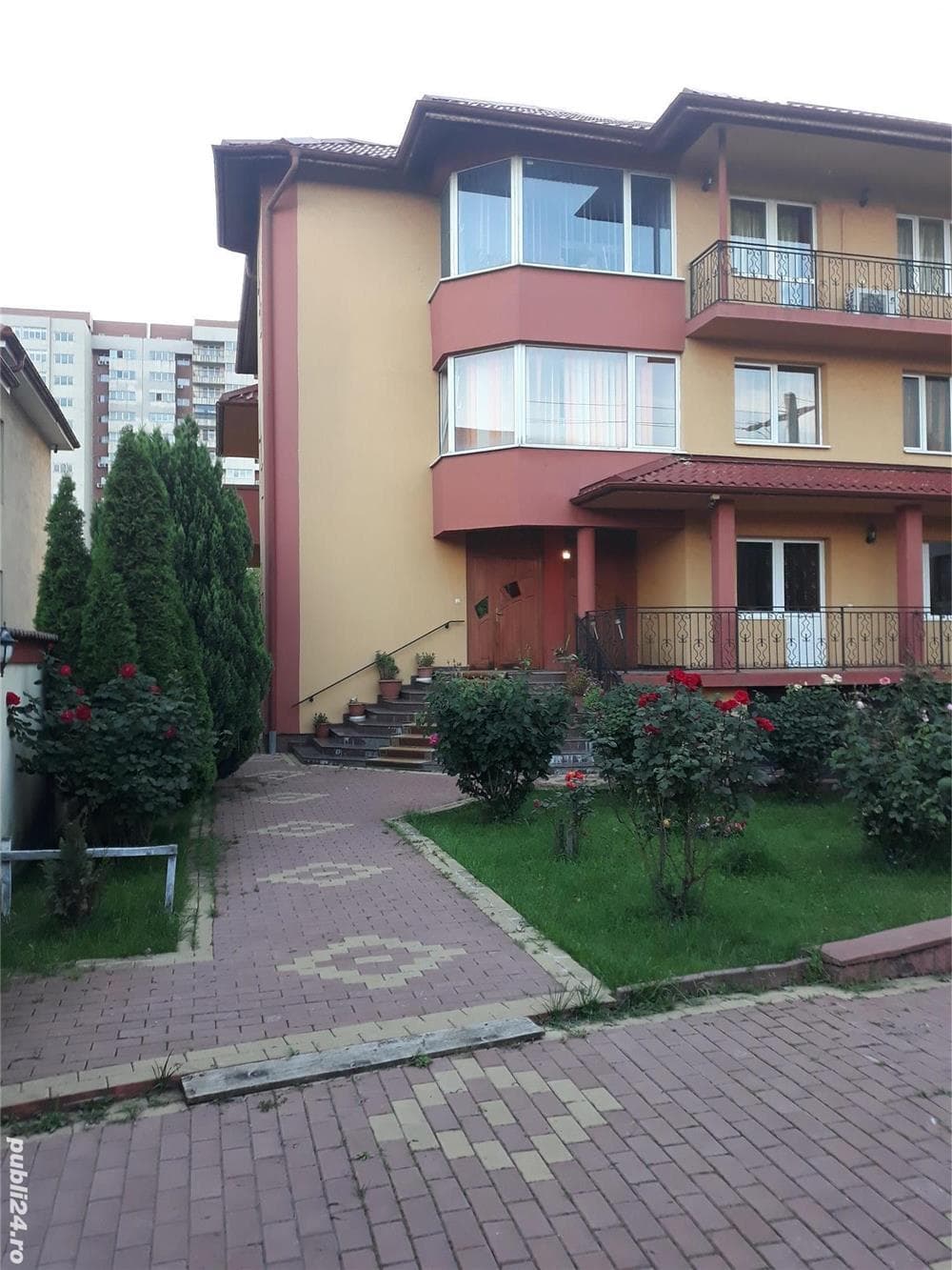 Vînzare  vila prelungirea ghencea - imagine 1