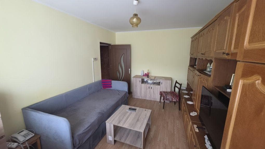 Apartament o camera - imagine 1