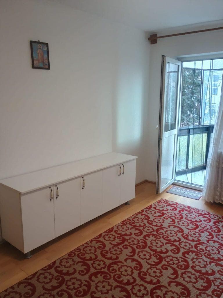 Pf inchiriez  ap 2 cam, Manastur-Big,380euro