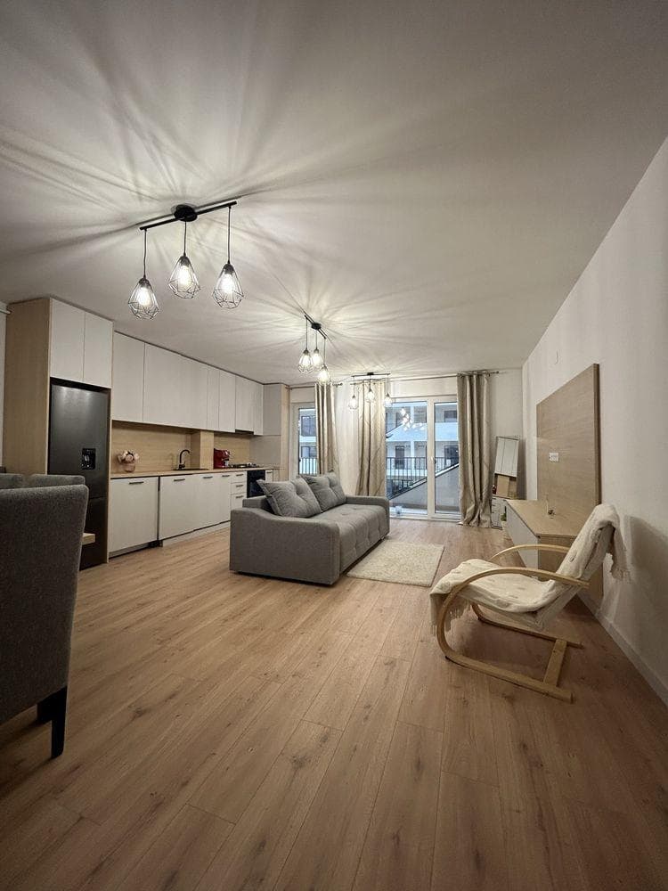 Inchiriez apartament 2 camere Floresti - imagine 1