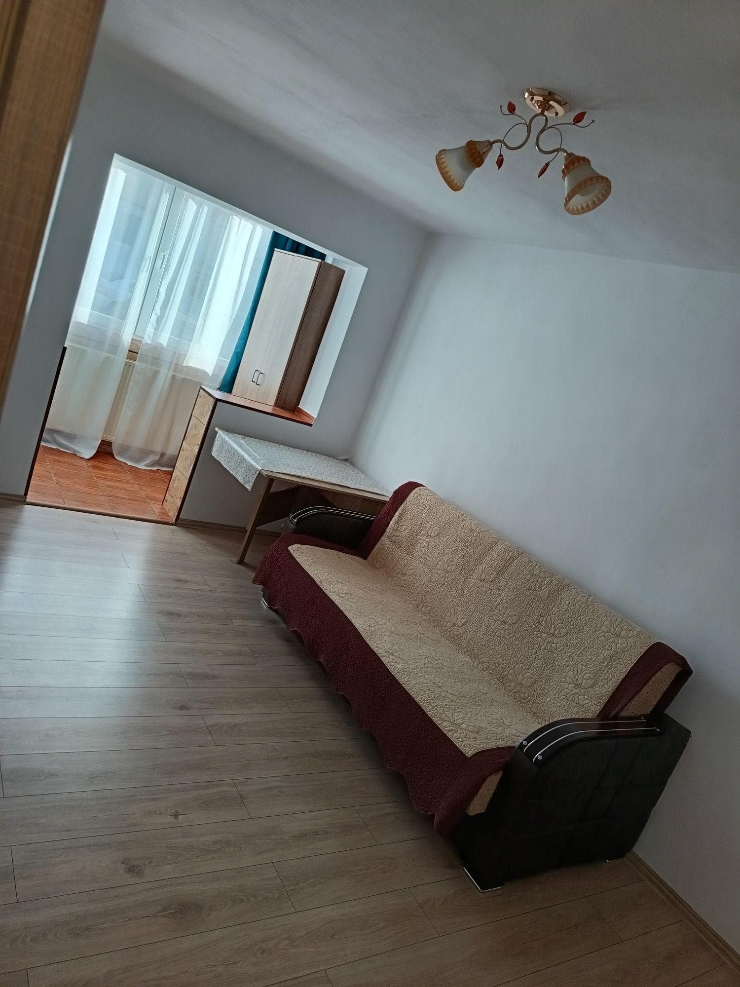 Închiriez garsonieră conf. 1,marasti - imagine 1