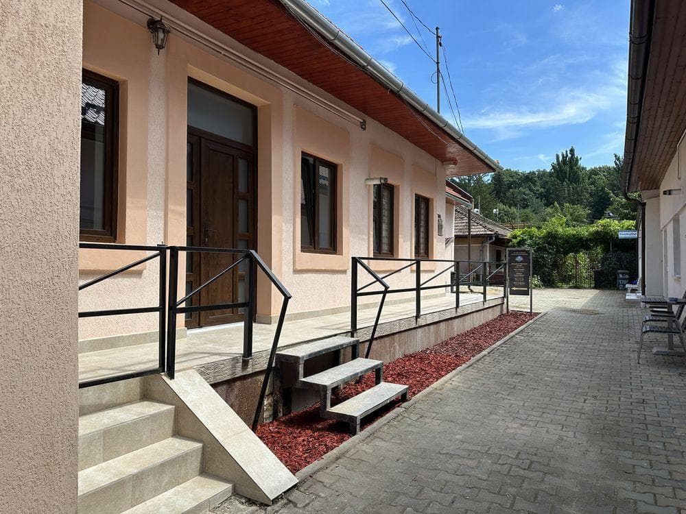 Inchiriez spatiu de birouri - imagine 1