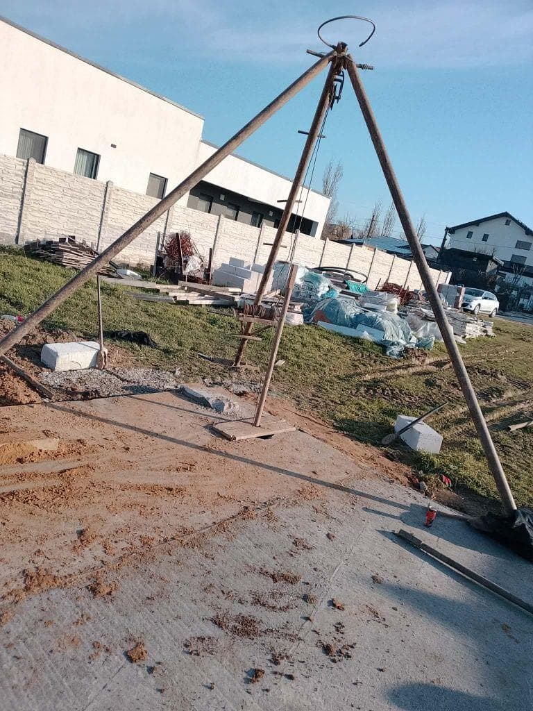 Adanciri curățări fântâni și puțuri a - imagine 1