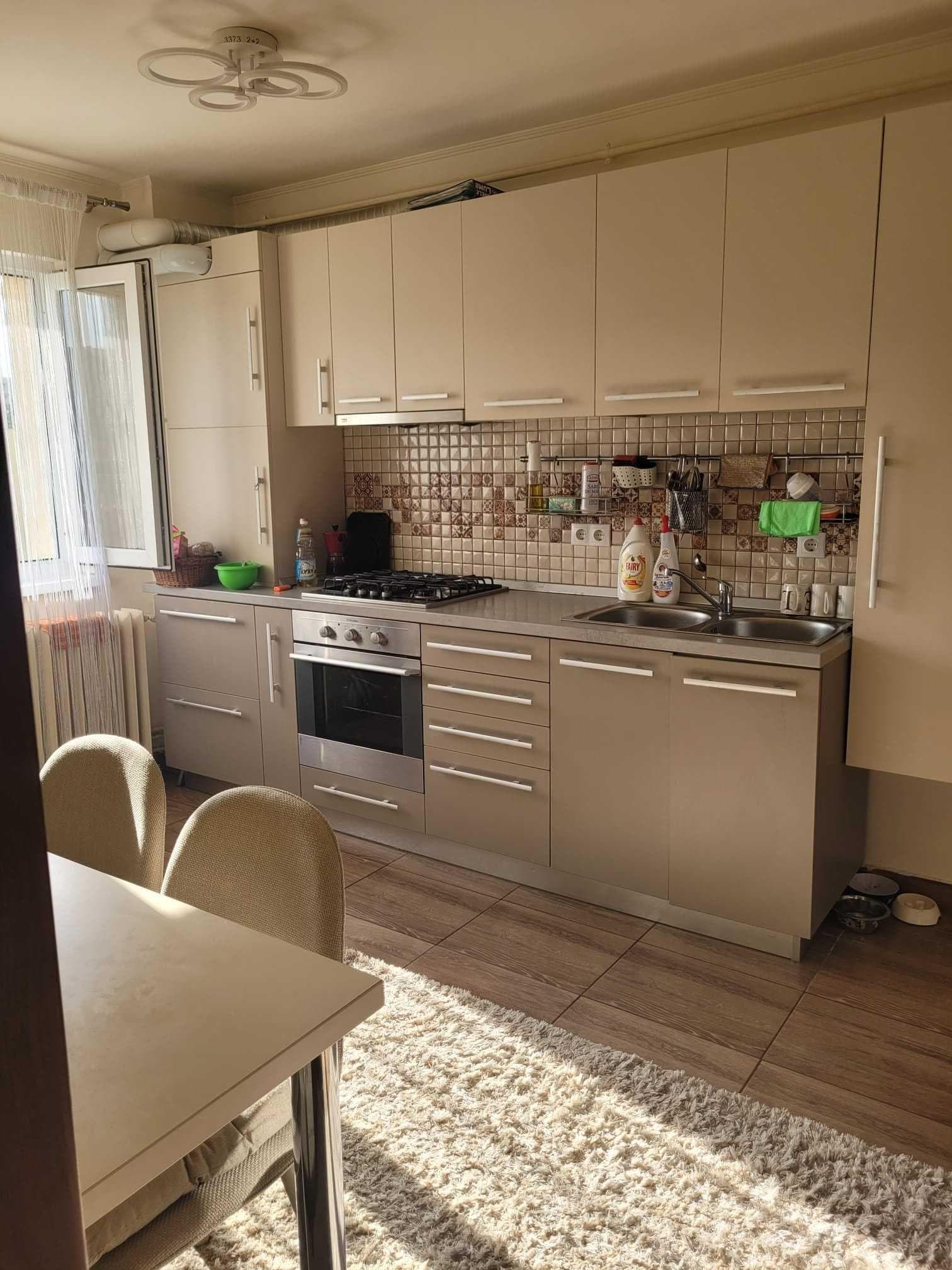 Apartament 2 camere, complet renovat, în Grigorescu, locatie excelenta - imagine 1