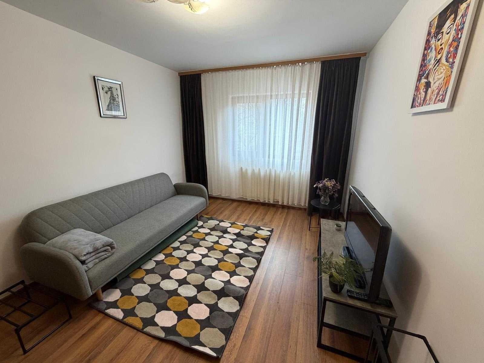 Inchiriez garsoniera decomandata 9Mai - imagine 1