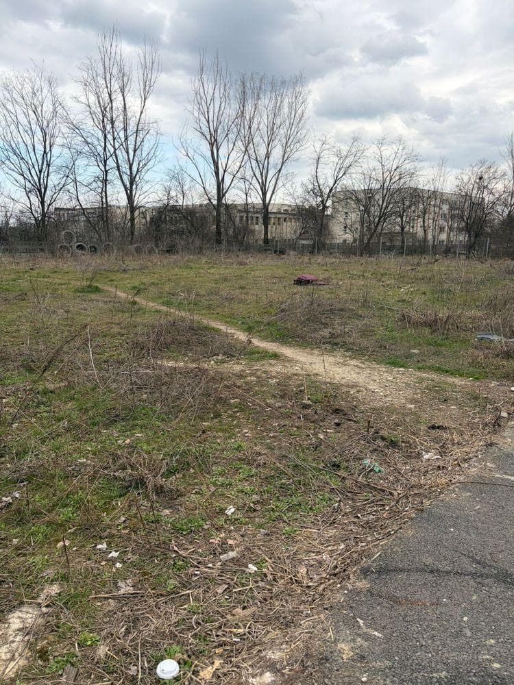 Teren Mihai Bravu de inchiriat - imagine 1