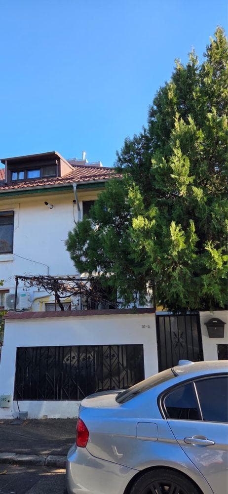 Apartament in vila zona Domenii - imagine 1