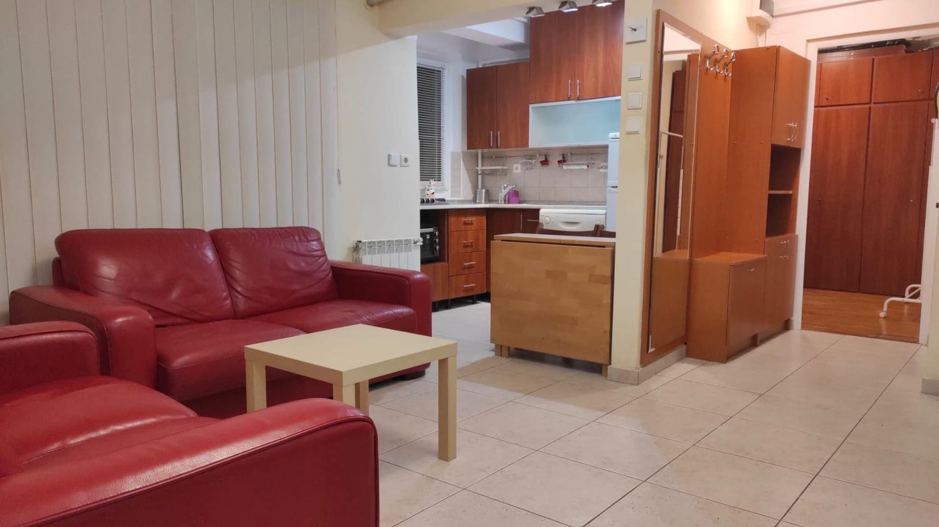 3 Cam Calea Victoriei 142 - imagine 1