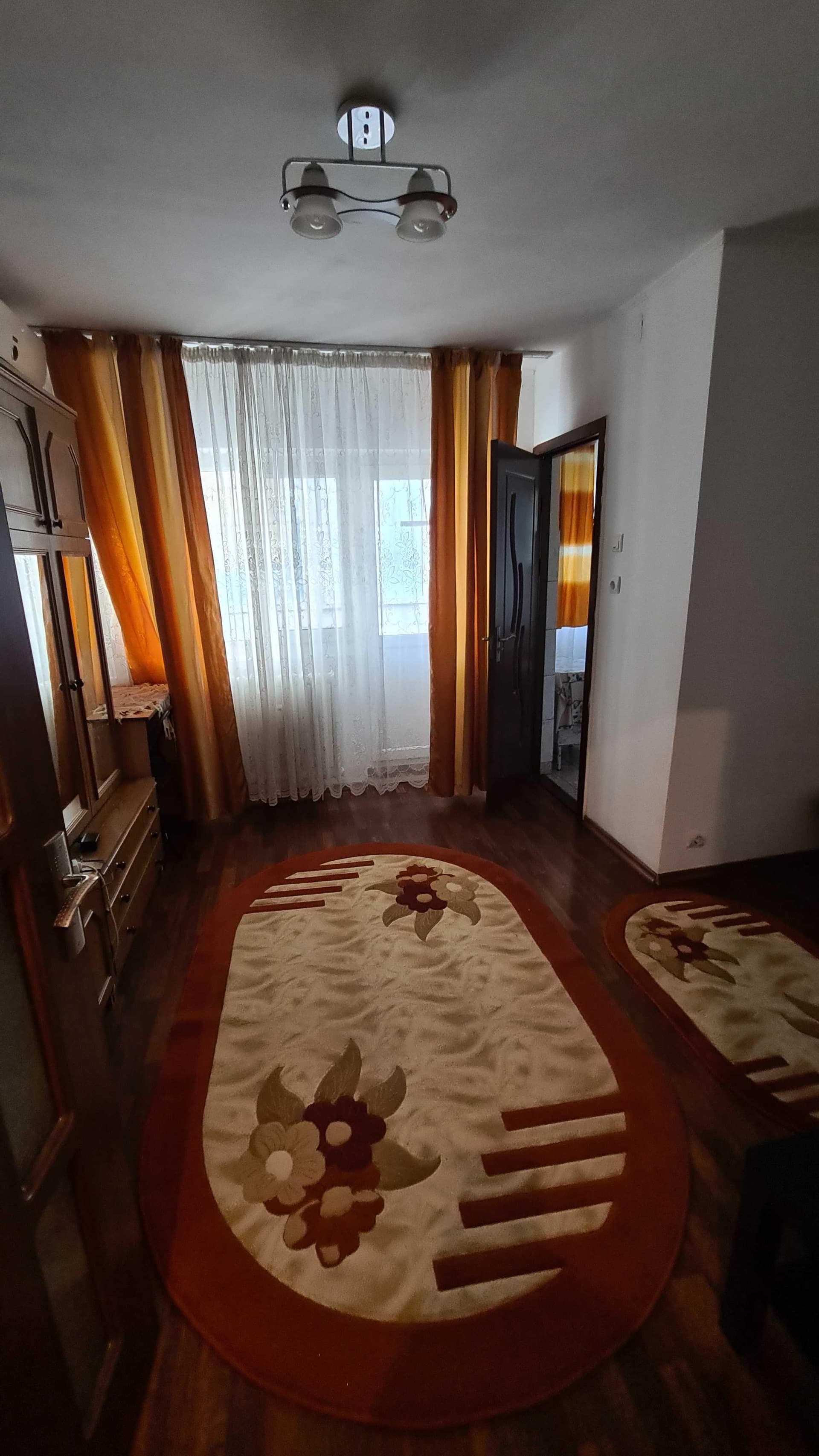 Garsoniera intersectie Sebastian - Rahova - Calea Ferentari - imagine 1