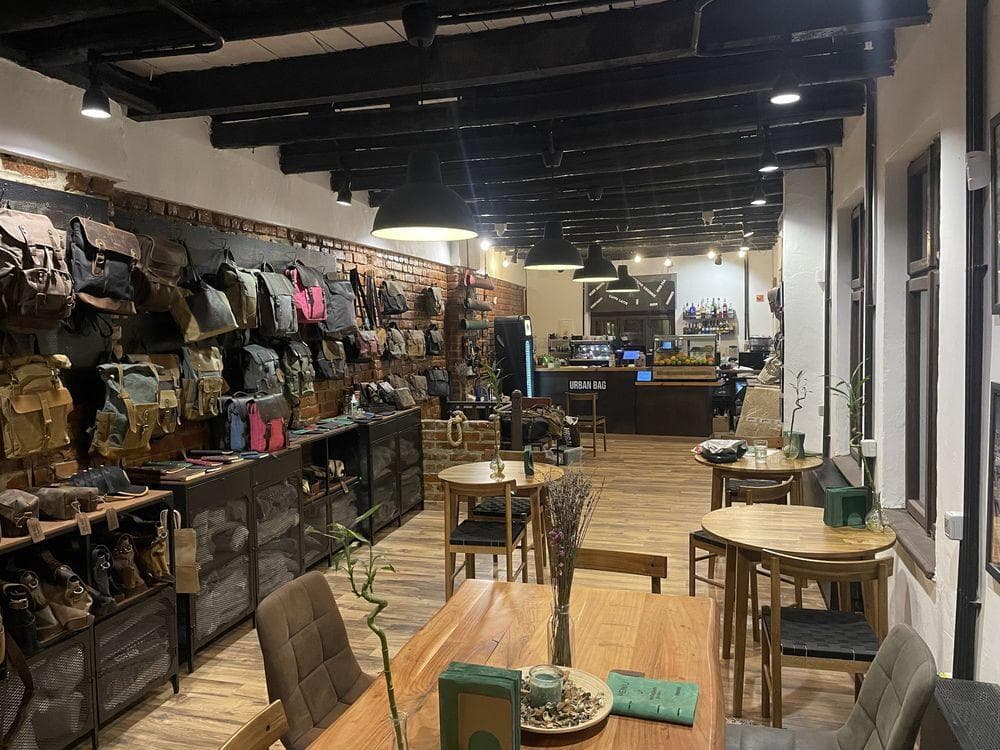 Închiriere cafenea complet utilată – Urban Bag - Matasari 32-34