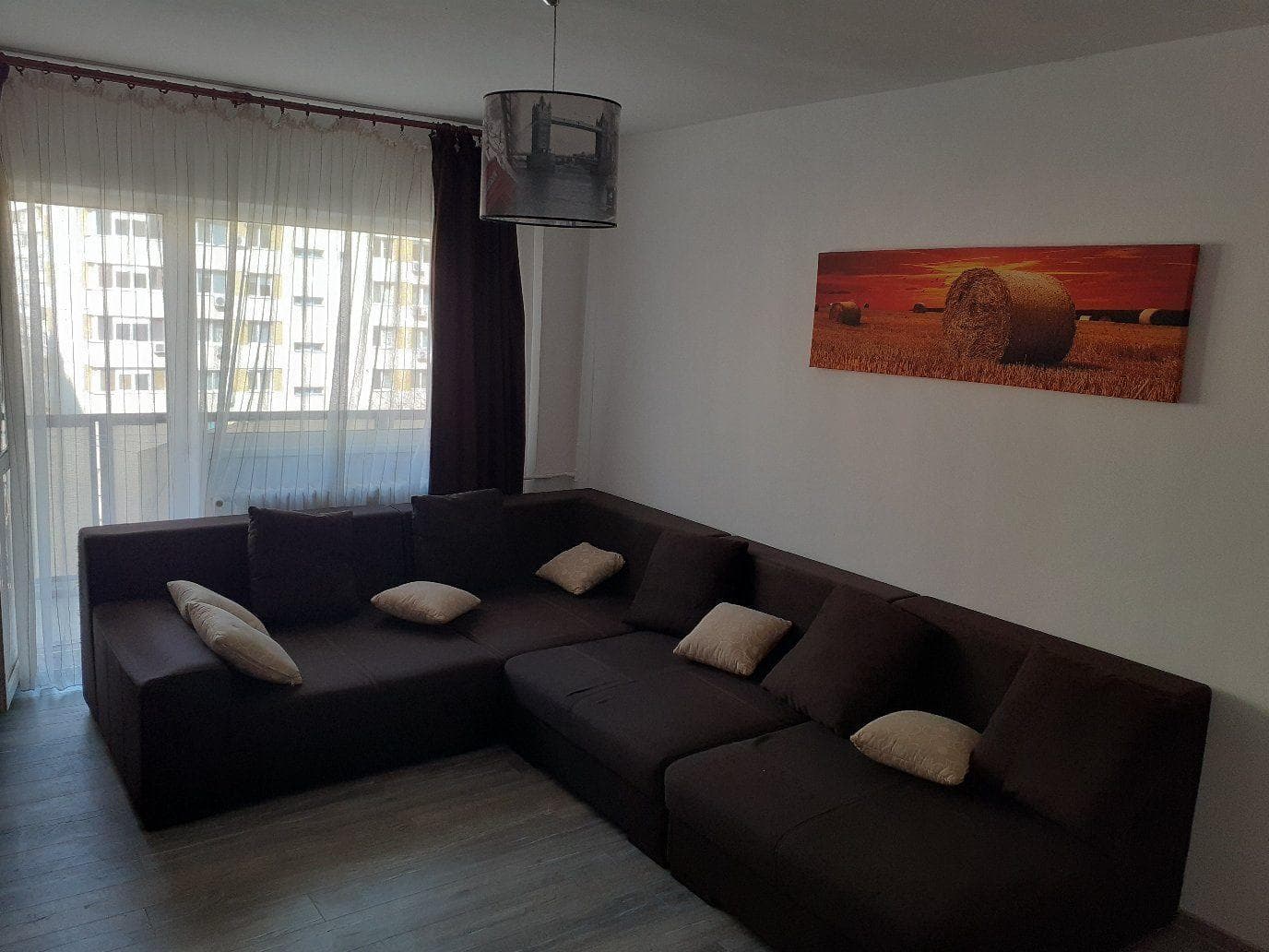 Garsoniera Cf 1  , Doamna Ghica - imagine 1