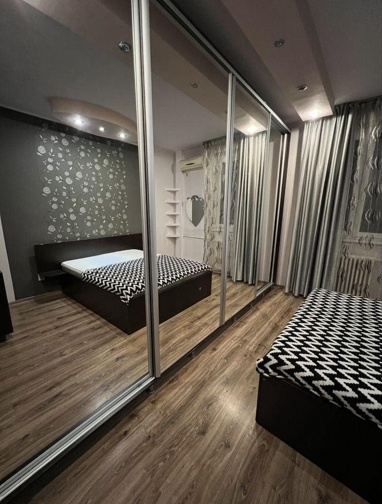 Apartament De inchiriat Vatra Luminoasa 2 Camere Sector 2 - imagine 1