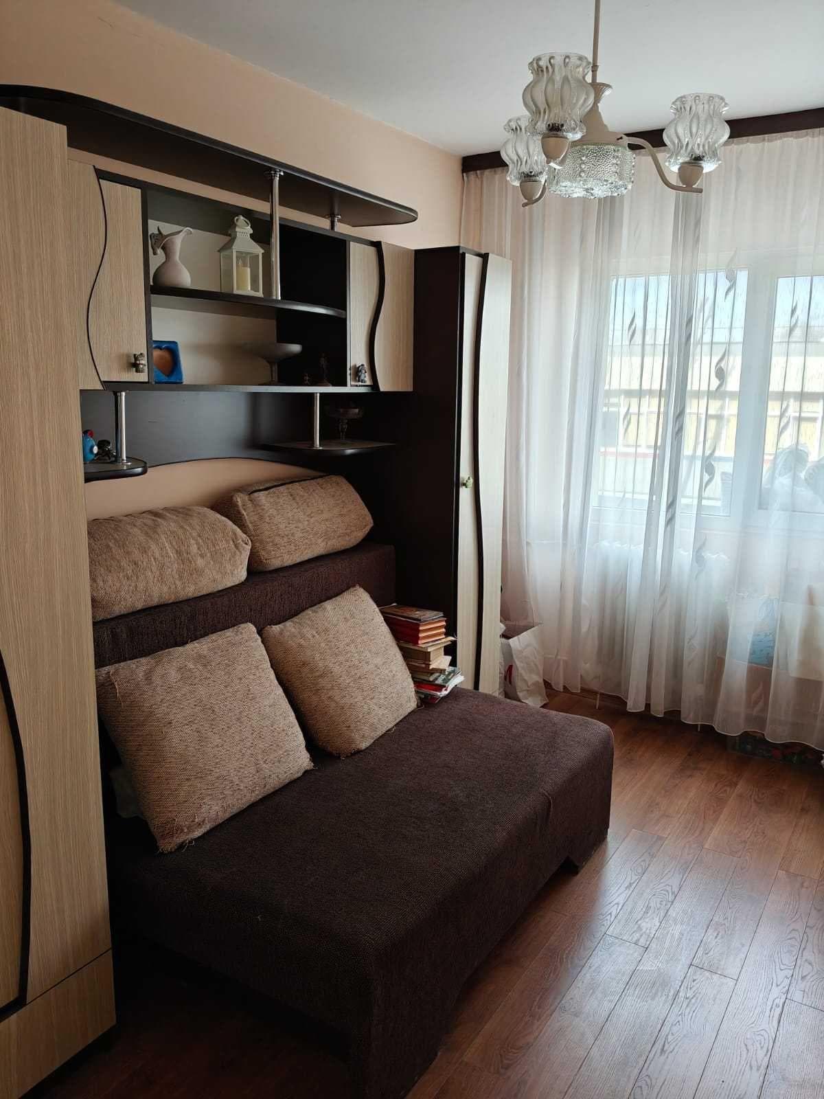 Inchiriere apartament 3 camere in zona sigura si linistita