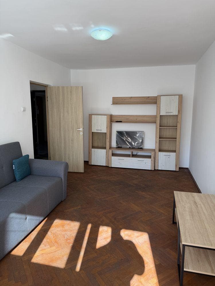 Vand apartament 3 camere, sos Colentina, Bucucresti, etaj 6 - imagine 1