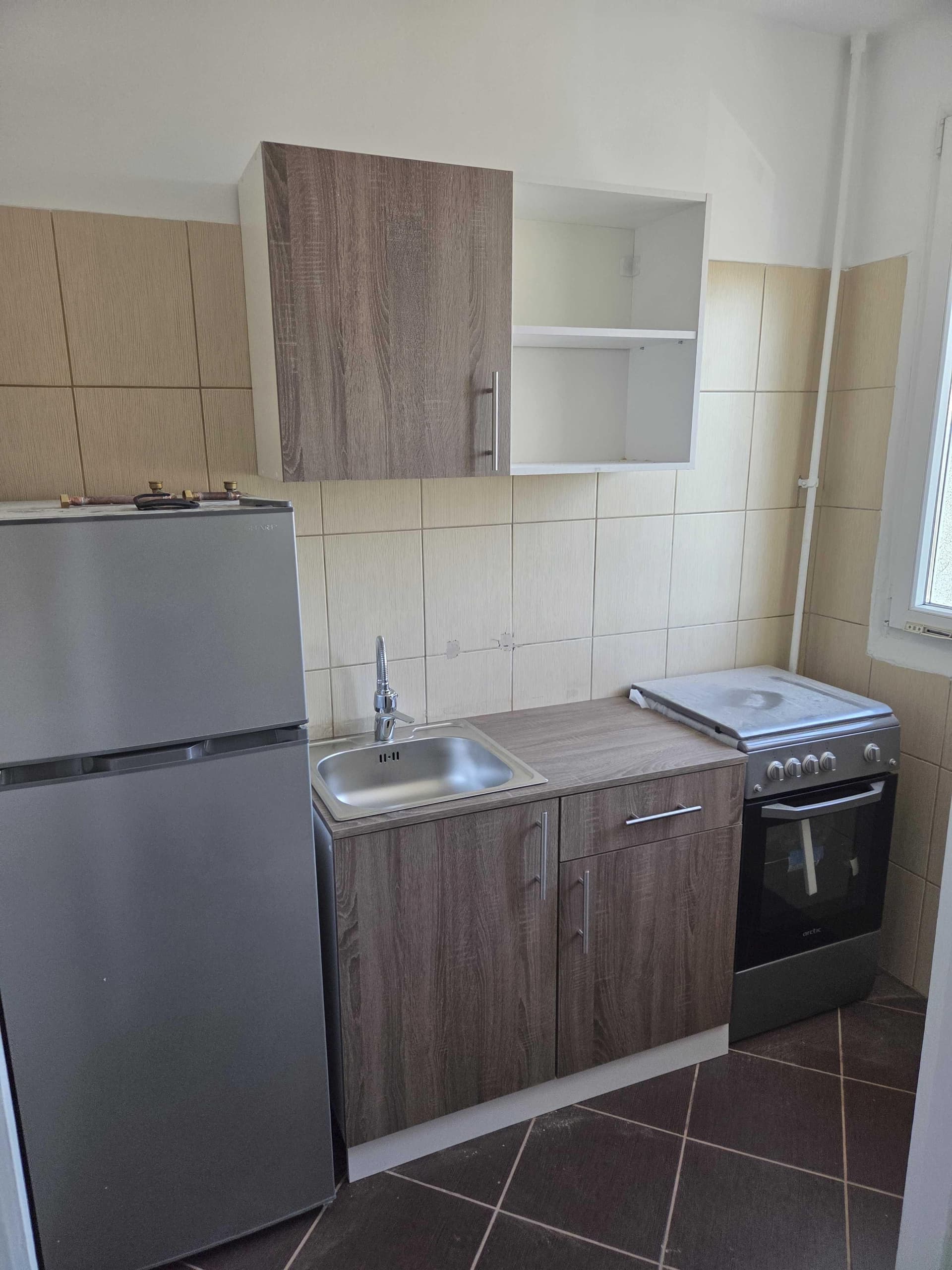 Garsoniera termen lung contract administratia financiara 5 min metrou