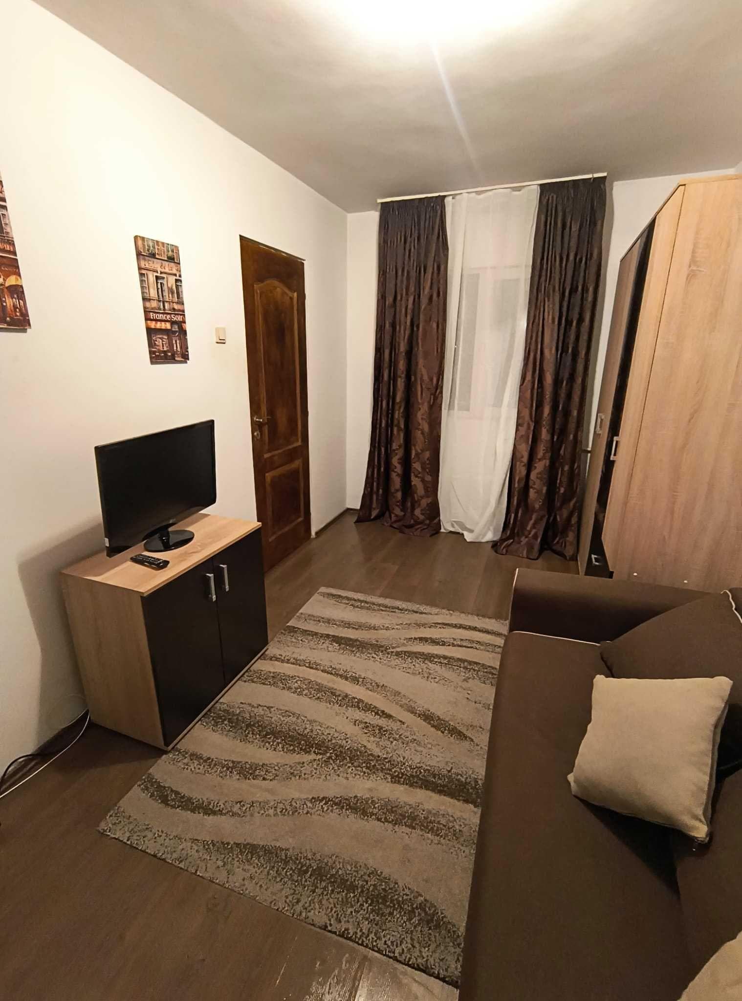 Garsoniera  B ul Obregia - imagine 1