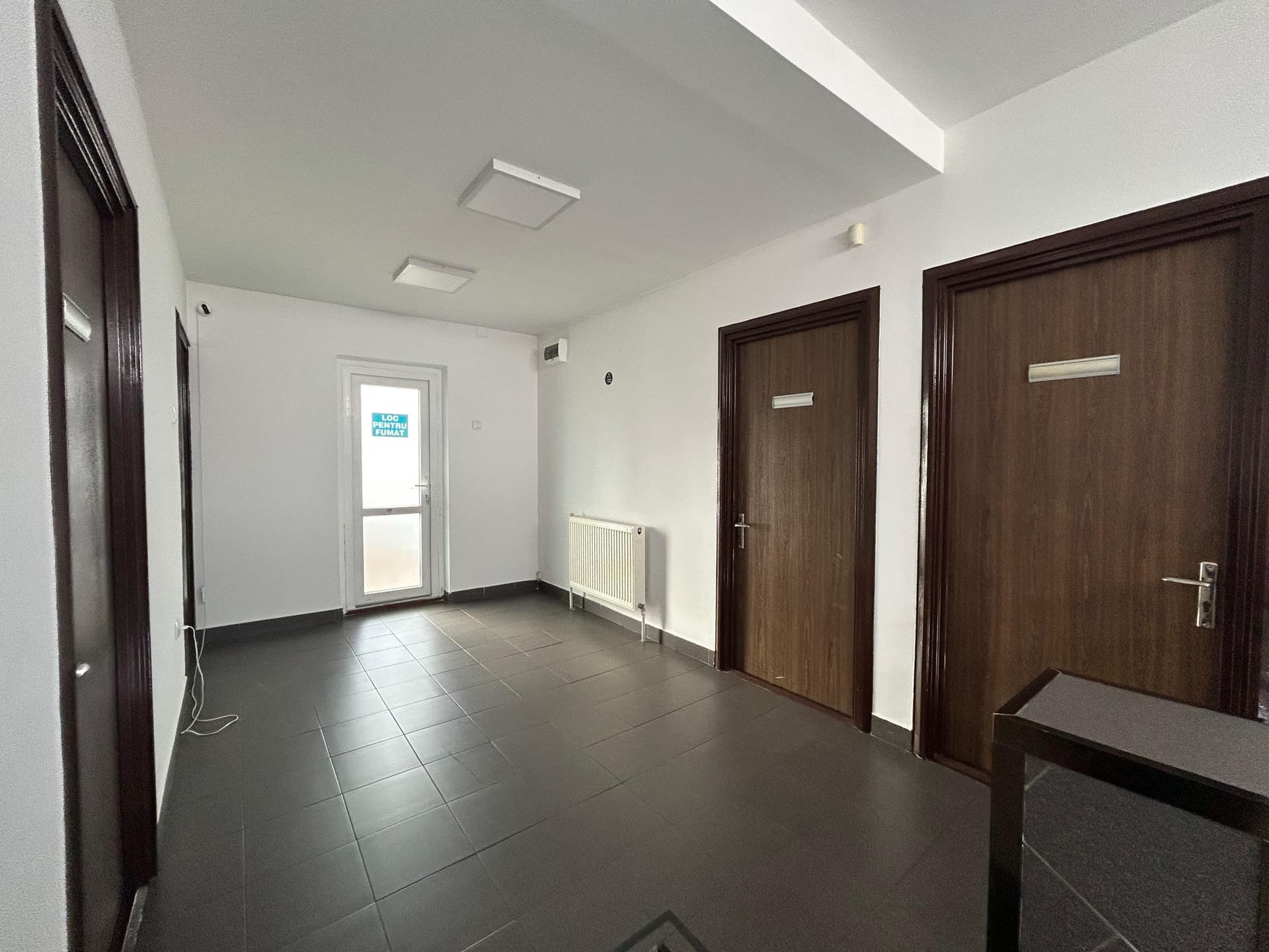 Birou Piața Progresul | Etaj 2 | Mobilat | Acces Terasă+Balcon