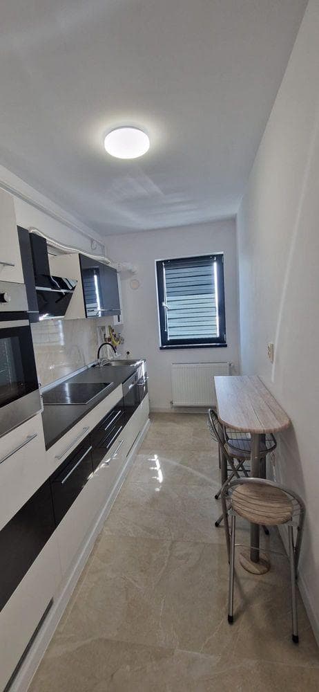 Inchiriez garsoniera - imagine 1