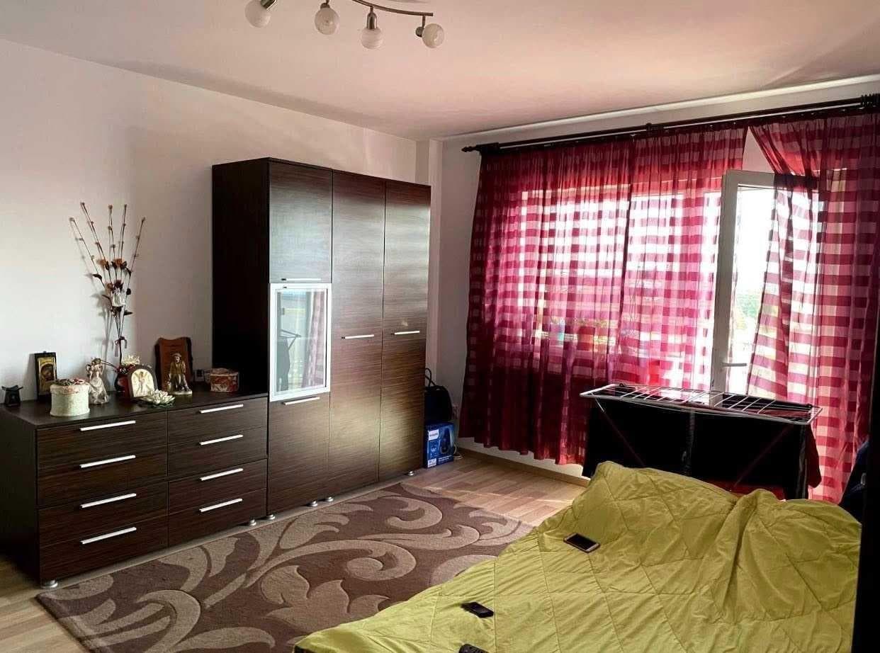 Vand aparatament 2 camere decomandate - zona Ambient - imagine 2