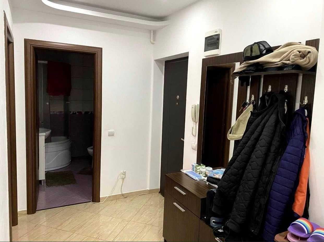 Vand aparatament 2 camere decomandate - zona Ambient - imagine 4