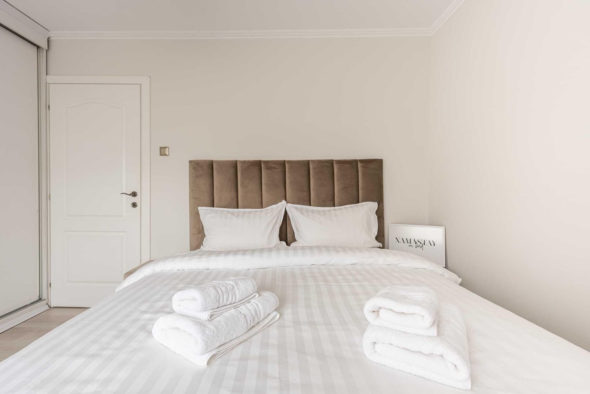 P.F. vand apartament 2 camere, 54mp, ultrafinisat, zona Iulius Mall - imagine 4