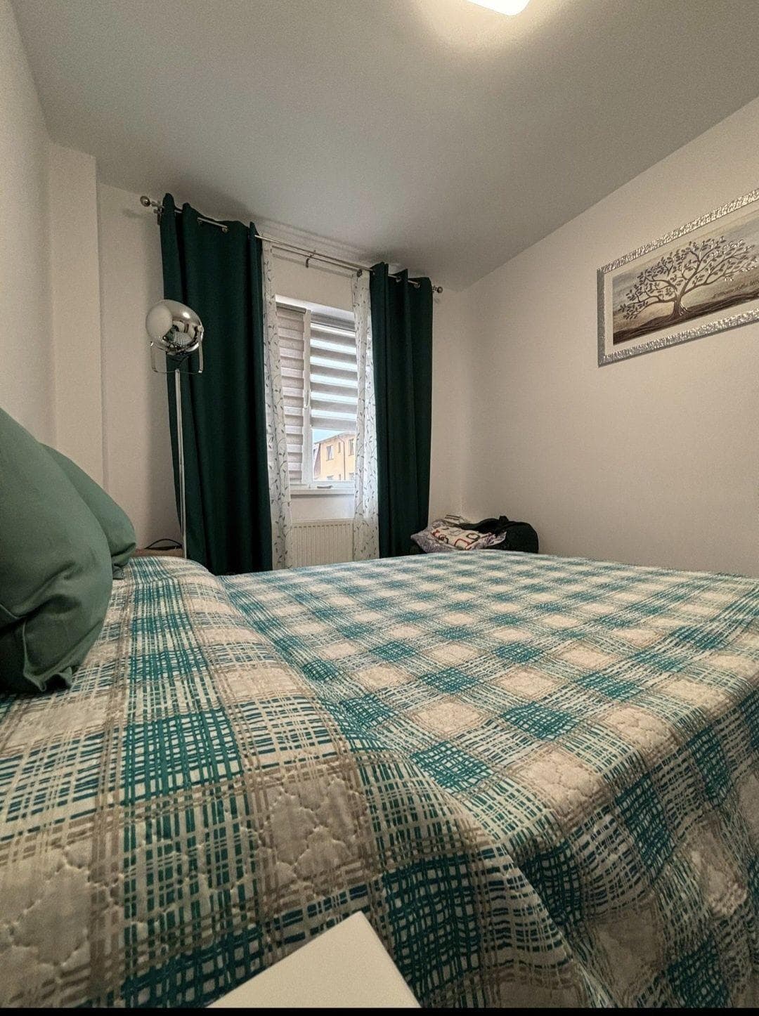 Apartament cu 2 camere de LUX mobilat