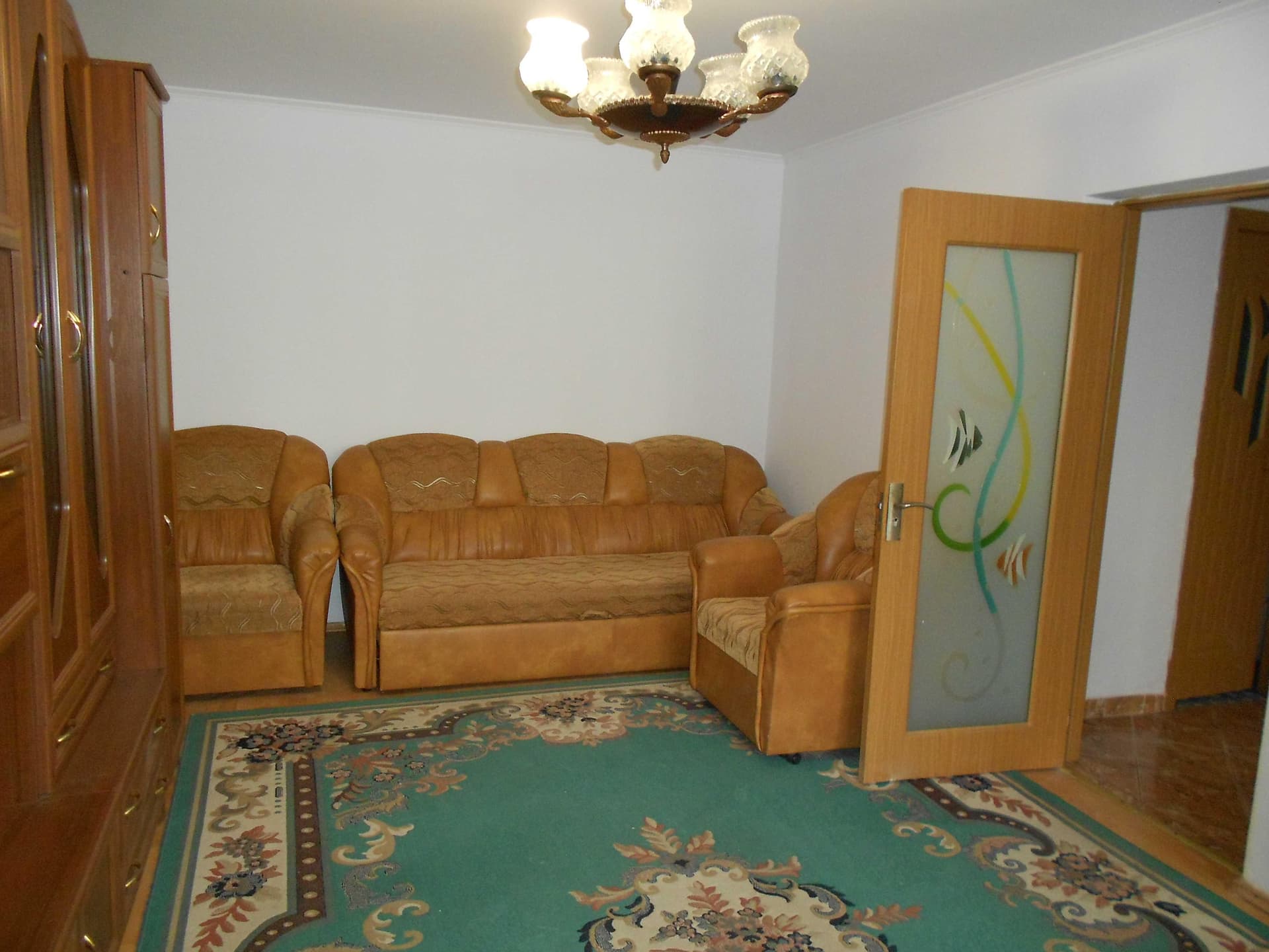 Proprietar 2 camere decomandate Militari ,Gorjului