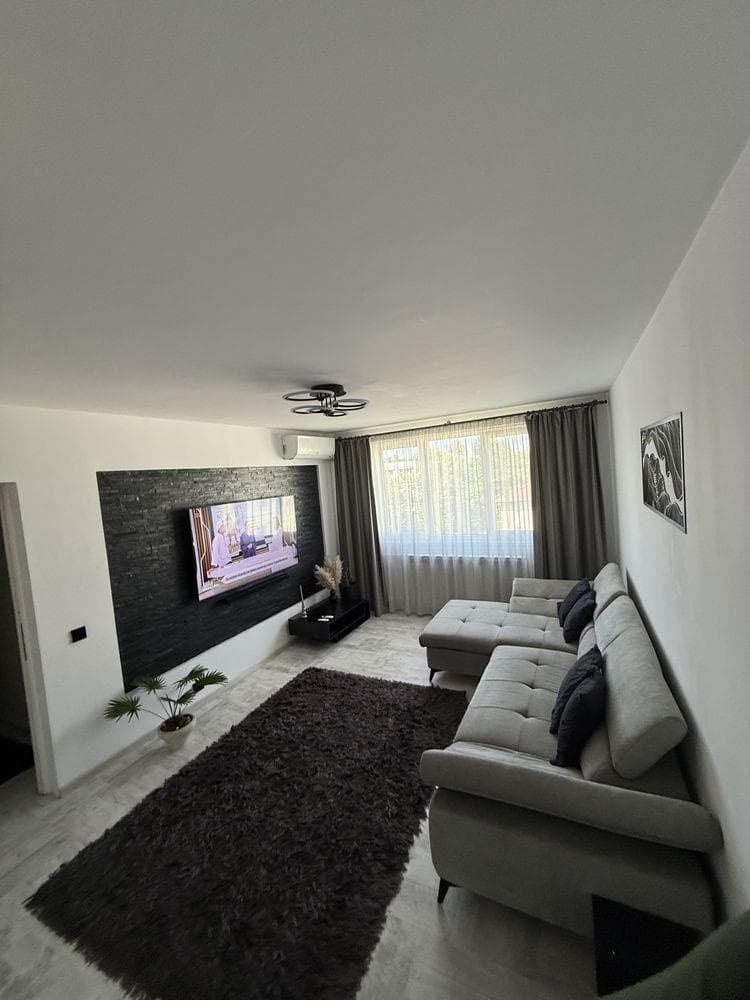 Apartament 3 camere drumul taberei - imagine 1