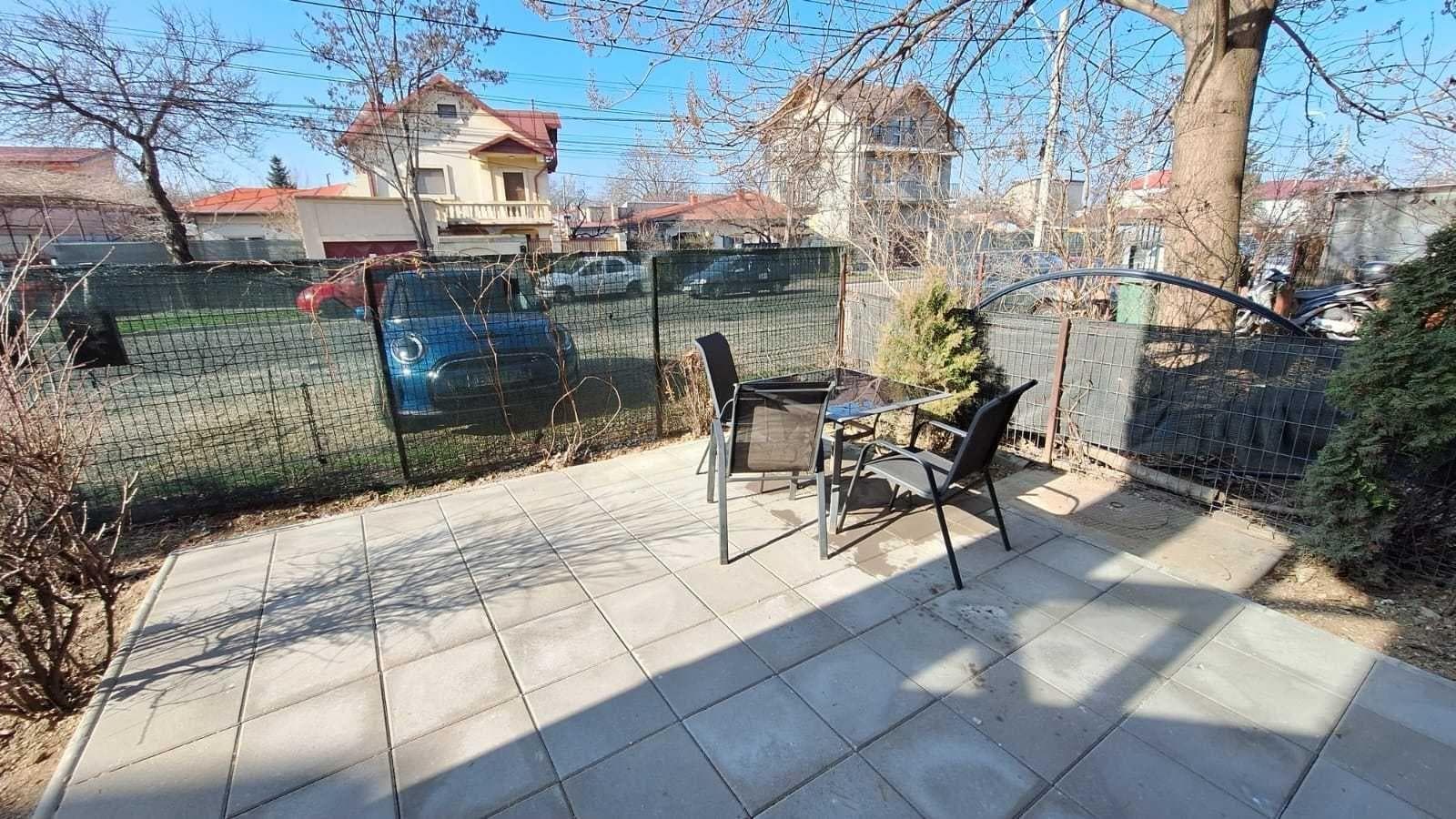 Apartament 3 camere, curte proprie, parcare I Giulesti - imagine 1