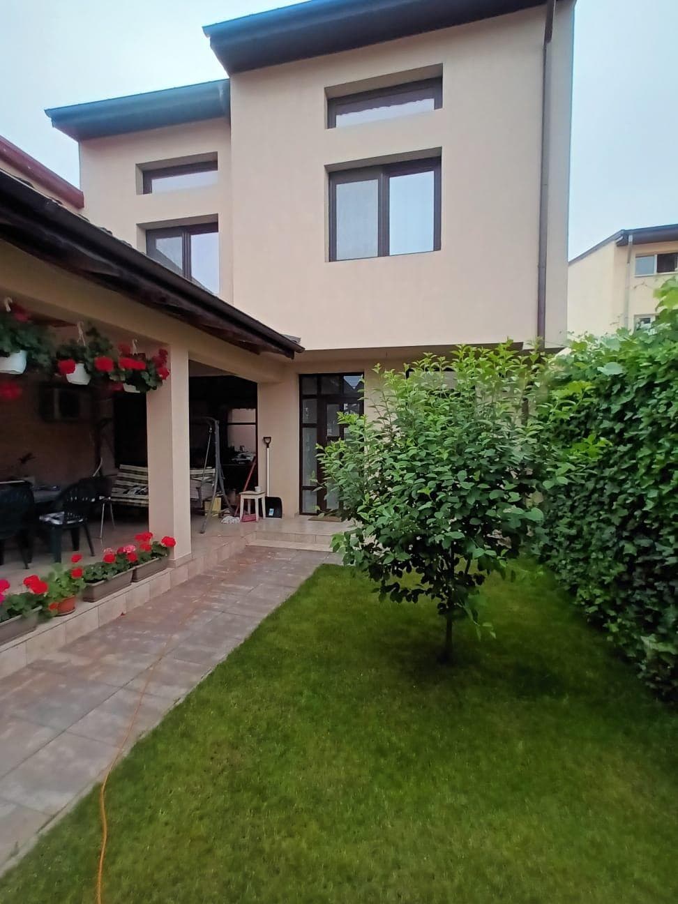 Proprietar vând vilă giulesti sector 1 - imagine 1