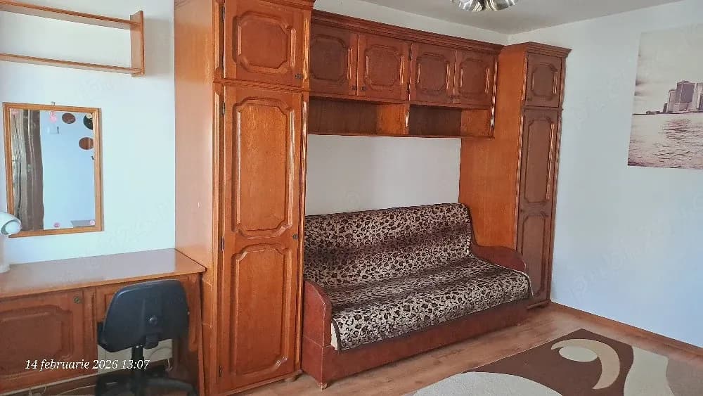 Garsoniera de inchiriat - imagine 1