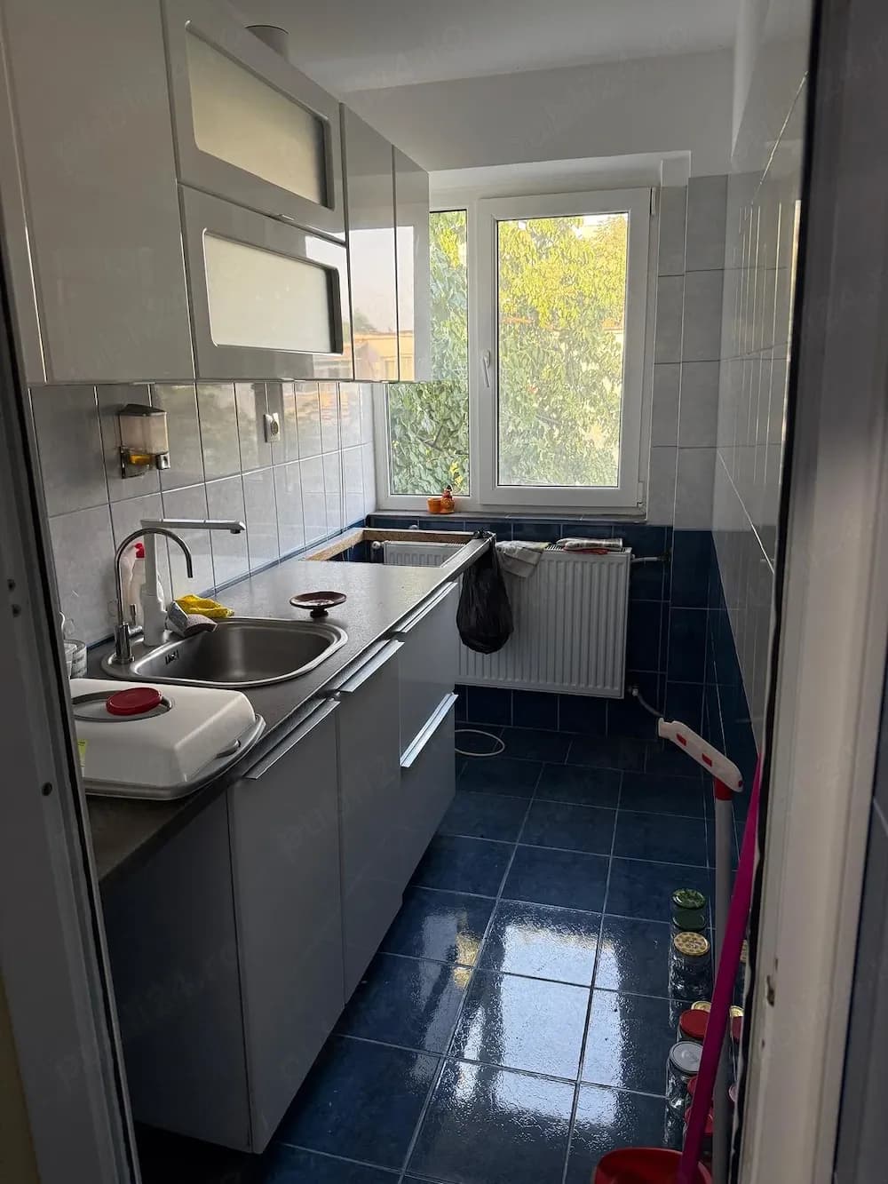 Vand apartament 2 camere MALU ROSU PLOIESTI