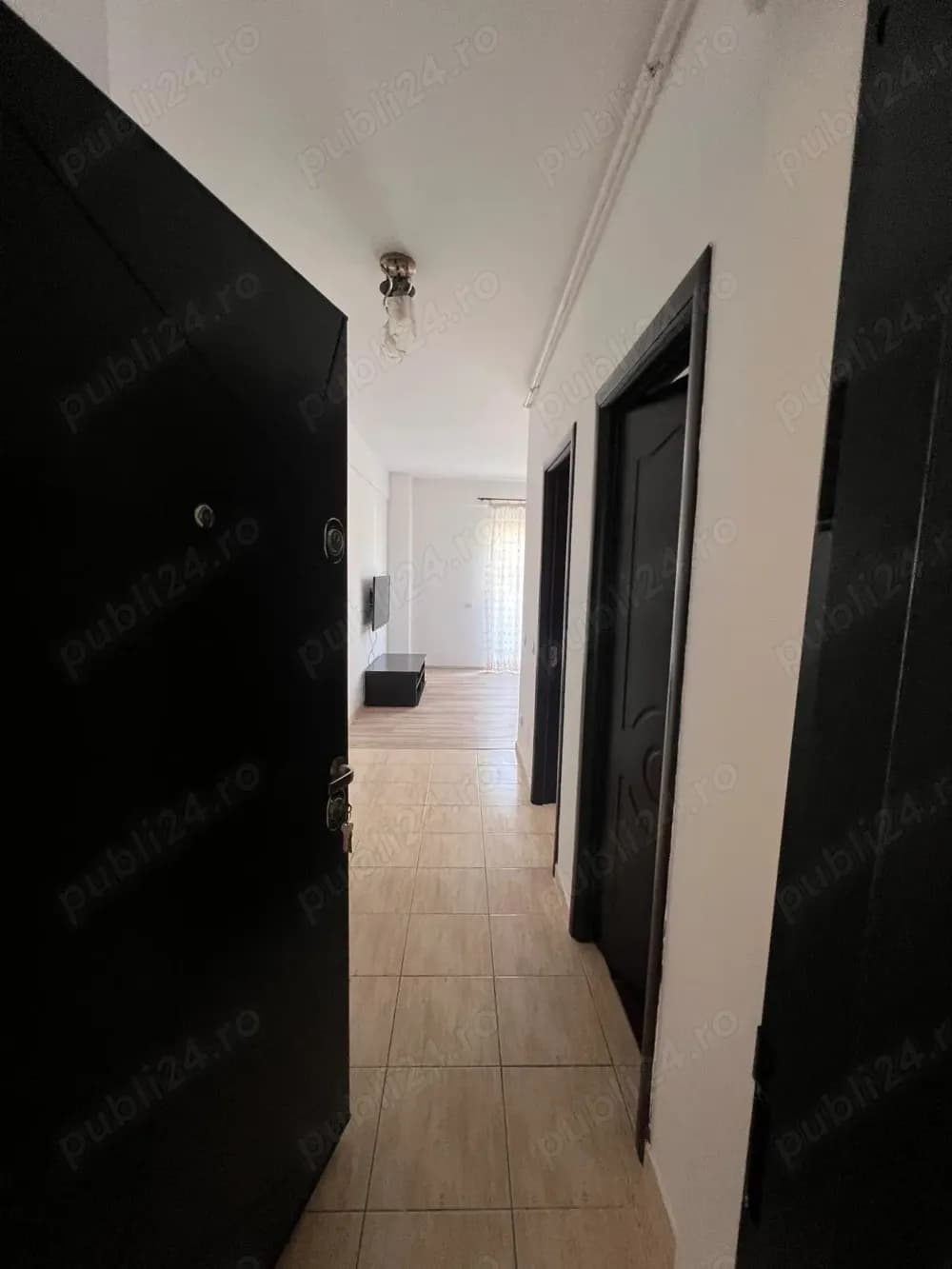 Garsonieră parter - imagine 1