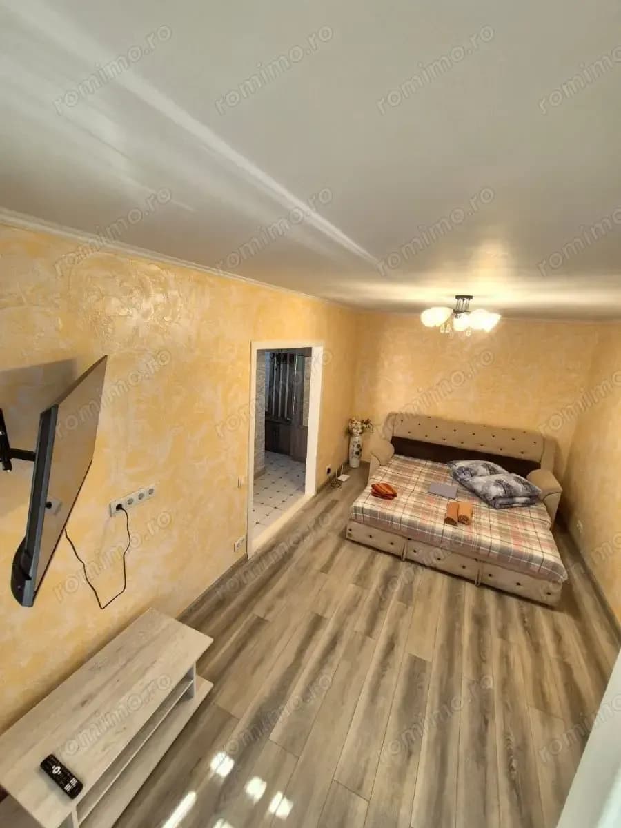 Apartament 2 zamere de inchiriat in Dristor