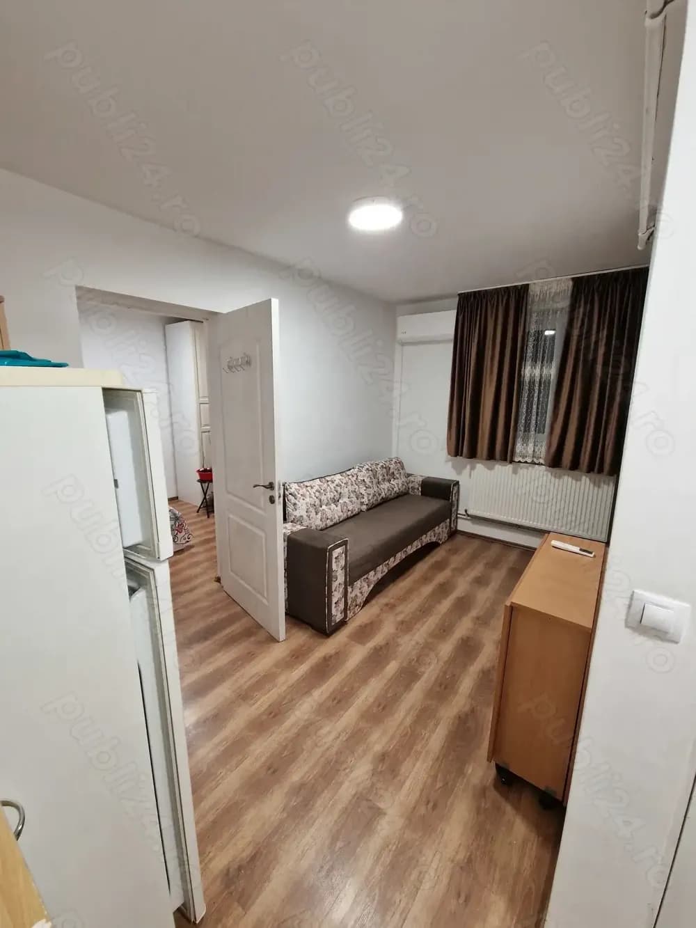 Particular- 2 cam Vitan