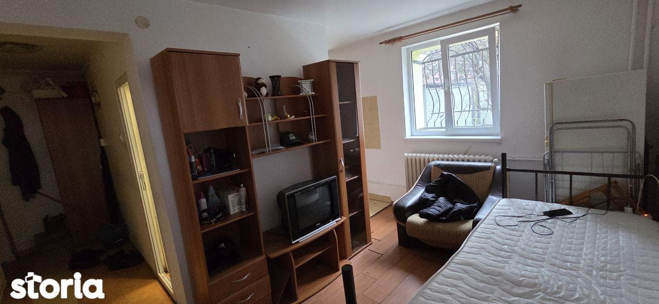 Vând apartament 2 camere la preț de garsonieră!